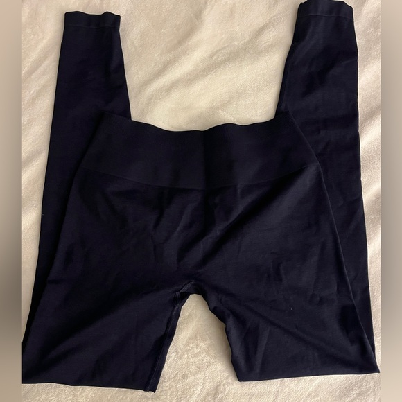 YoungLA Core Seamless Leggings - Navy - Large - Picture 1 of 3